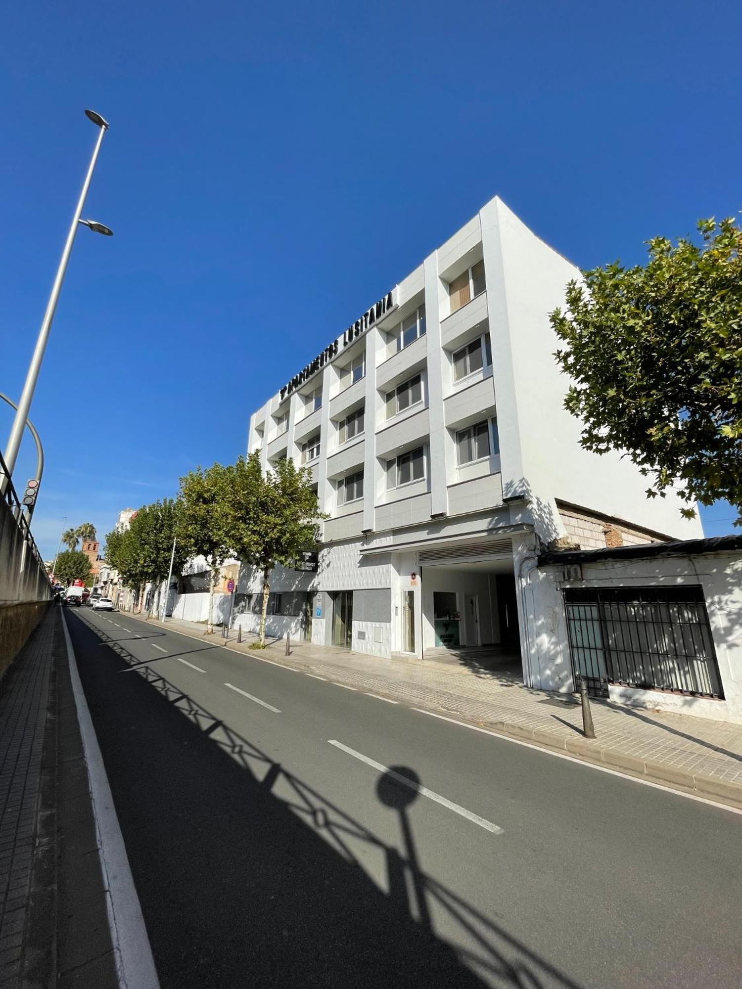 Apartamentos Lusitania Parking Gratis Bajo Disponibilidad เมรีดา ภายนอก รูปภาพ